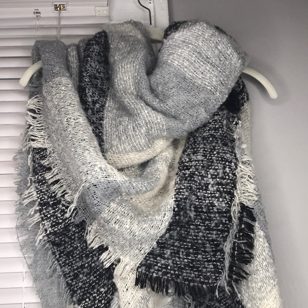 Grey, black and white scarf